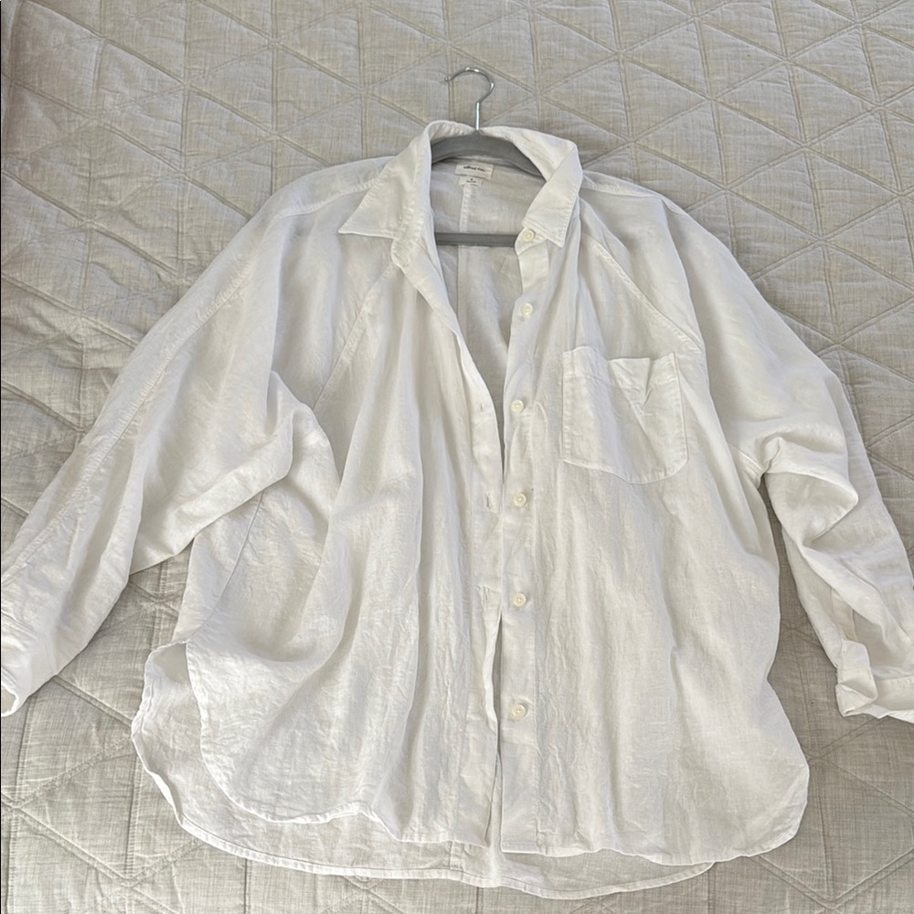 Aritzia Wilfred Button up